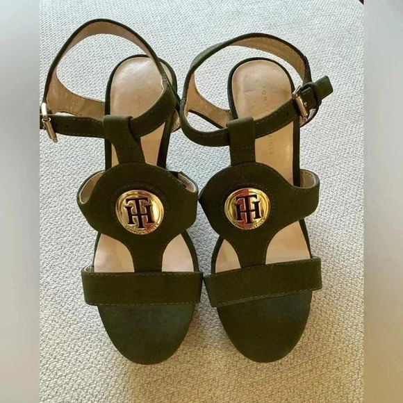 Tommy Hilfiger Shoes - Tommy Hilfiger wedges